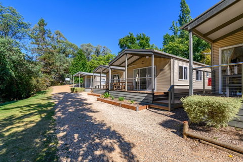 Bright Riverside Holiday Park - Accommodation Australia 4
