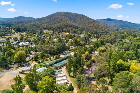 Bright Riverside Holiday Park - Accommodation Australia 35
