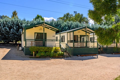 Bright Riverside Holiday Park - Accommodation Australia 11