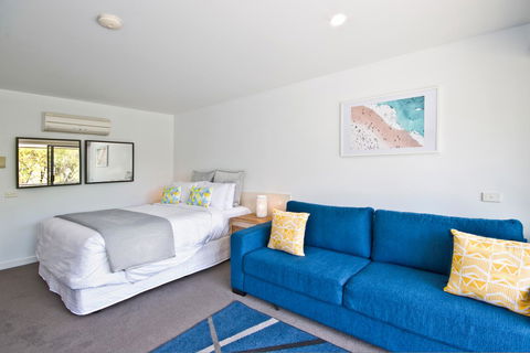 Lorne Bay View Motel - Australia Shopping 18