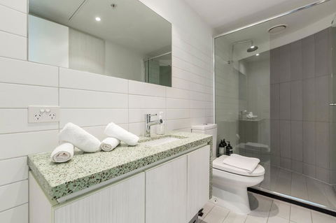 2Bedroom Apartment With Views In Docklands Next To CBD & Marvel Stadium - Accommodation Australia 13