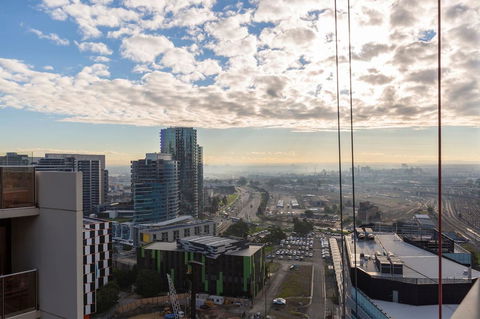 2Bedroom Apartment With Views In Docklands Next To CBD & Marvel Stadium - Accommodation Australia 5