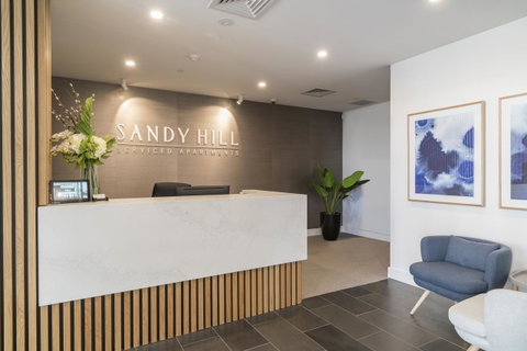 Caroline Serviced Apartments Sandringham - Bed n Breakfasts 6