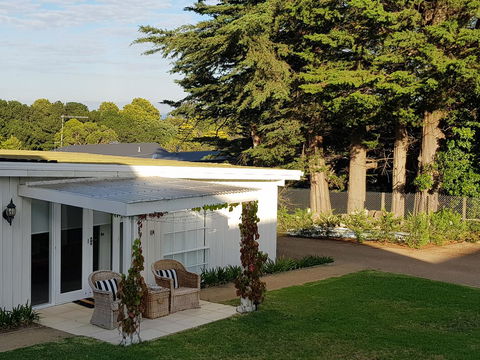 The Cottage - Accommodation Australia 26