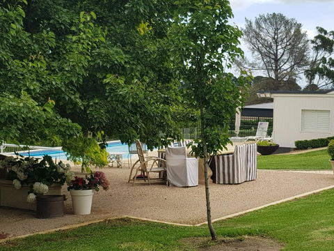 The Cottage - Accommodation Australia 32