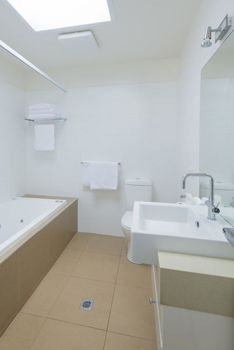 Port Campbell Parkview Motel & Apartments - Accommodation Australia 34