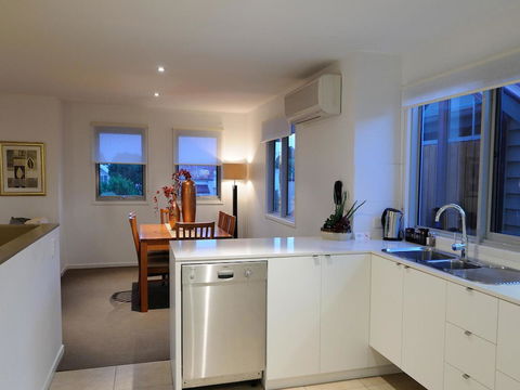 The Victoria Apartments - Accommodation Australia 38