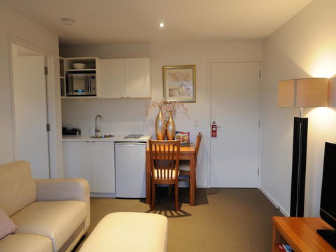 The Victoria Apartments - Accommodation Australia 17