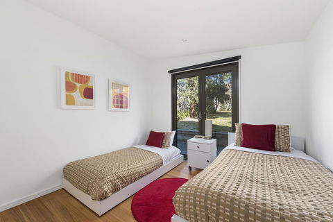 Apollo Bay Cottages - Accommodation Australia 15