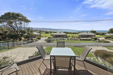 Apollo Bay Cottages - Accommodation Australia 11