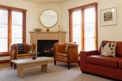 54 On Bank - Accommodation Australia 28