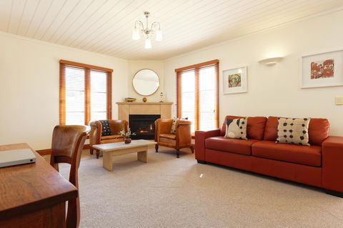 54 On Bank - Accommodation Australia 29
