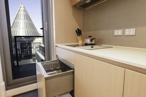 Brady Hotels Central Melbourne - Local Tourism 9