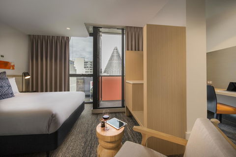 Brady Hotels Central Melbourne - Local Tourism 6