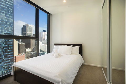 Mono Apartments On La Trobe Street - Local Tourism 9