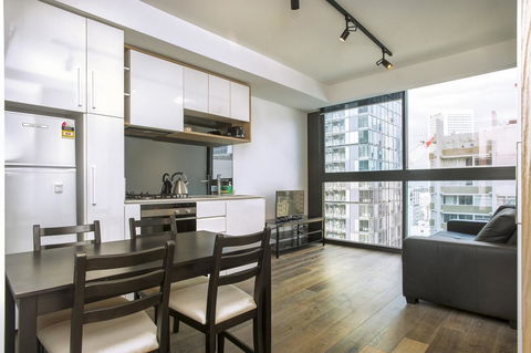 Mono Apartments On La Trobe Street - Local Tourism 6