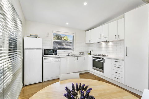 Bilinga Cottages - Accommodation Australia 12