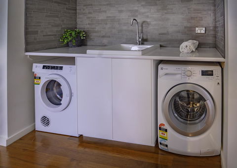 Bayview Loft - Accommodation Australia 6