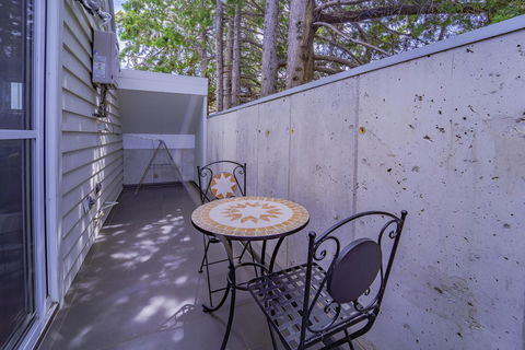 Bayview Loft - Accommodation Australia 24