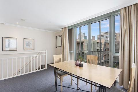 Melbourne Metropole Central Official - Accommodation Australia 5