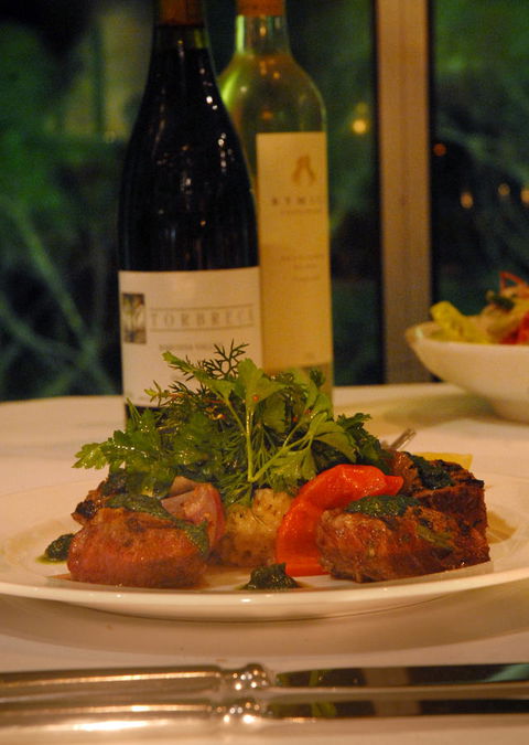 Chris\'s Beacon Point Restaurant & Villas - Accommodation Australia 13