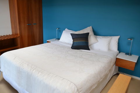 Chris\'s Beacon Point Restaurant & Villas - Accommodation Australia 3