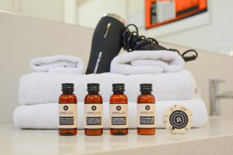 Boutique Stays Sandyside- Sandringham Villa Units - Accommodation Australia 4