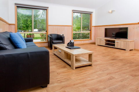 Discovery Parks - Bright - Accommodation Australia 18