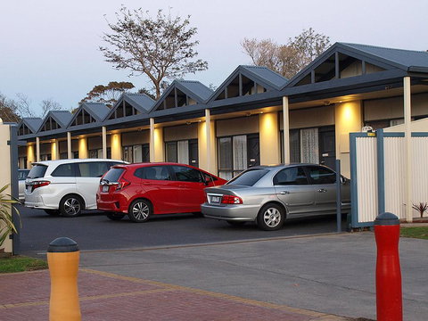 Mornington Motel - Local Tourism 32