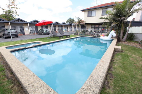 Mornington Motel - Local Tourism 9