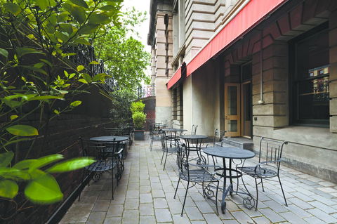 Grand Hotel Melbourne - Local Tourism 21