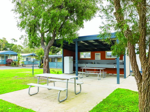 Amaroo Park - Accommodation Australia 24