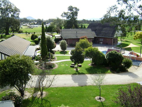 Greenvale Holiday Units - Accommodation Australia 13