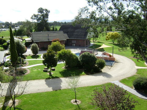 Greenvale Holiday Units - Accommodation Australia 20