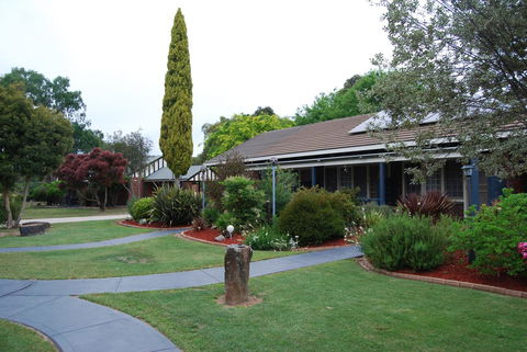 Greenvale Holiday Units - Accommodation Australia 12