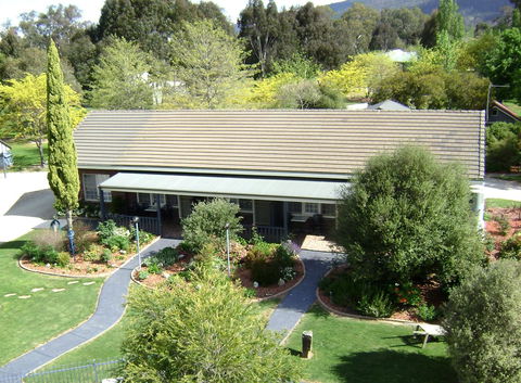 Greenvale Holiday Units - Accommodation Australia 14