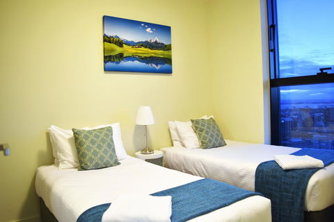 Melbourne SkyHigh Apartments - Accommodation Australia 25