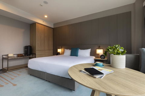 Novotel Melbourne Central - Local Tourism 13