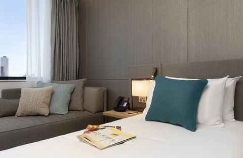 Novotel Melbourne Central - Local Tourism 3