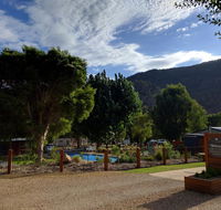 Halls Gap Lakeside Tourist Park - Bed n Breakfasts