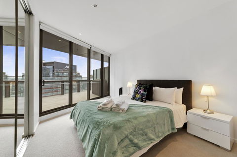 Best Views On Collins - Accommodation Australia 11