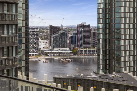 Best Views On Collins - Accommodation Australia 17