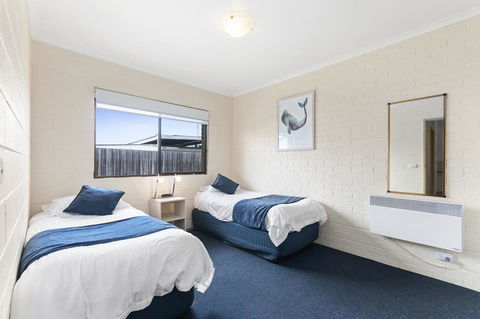 Allambi Holiday Apartments - Australia Shopping 11