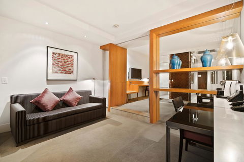 The Royce - Local Tourism 33