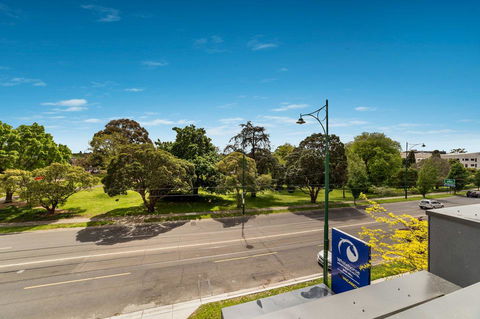 Whitehorse Apartments Hotel - Accommodation Australia 37
