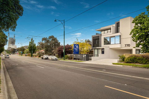 Whitehorse Apartments Hotel - Accommodation Australia 35