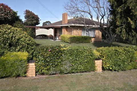 Jacaranda House - Australia Shopping 0