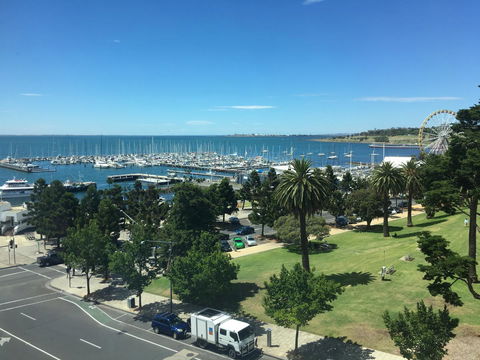 Geelong Waterfront Penthouse Apartment - Accommodation Australia 2