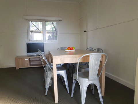 Dromana Holiday Beach House - Local Tourism 16
