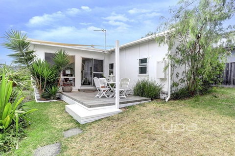 Dromana Holiday Beach House - Local Tourism 14